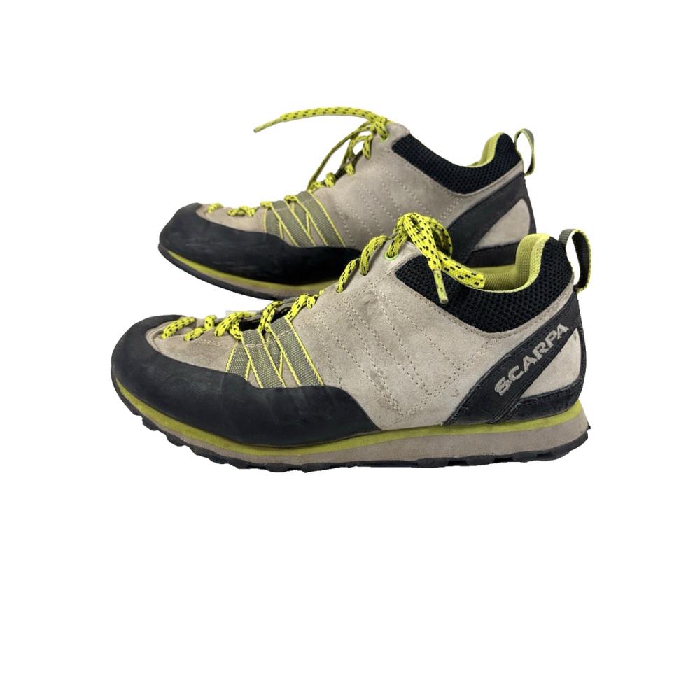 Scarpa Crux Boots Size: EU 40 US: Men 6 (lady 7)  Vibram sole $150